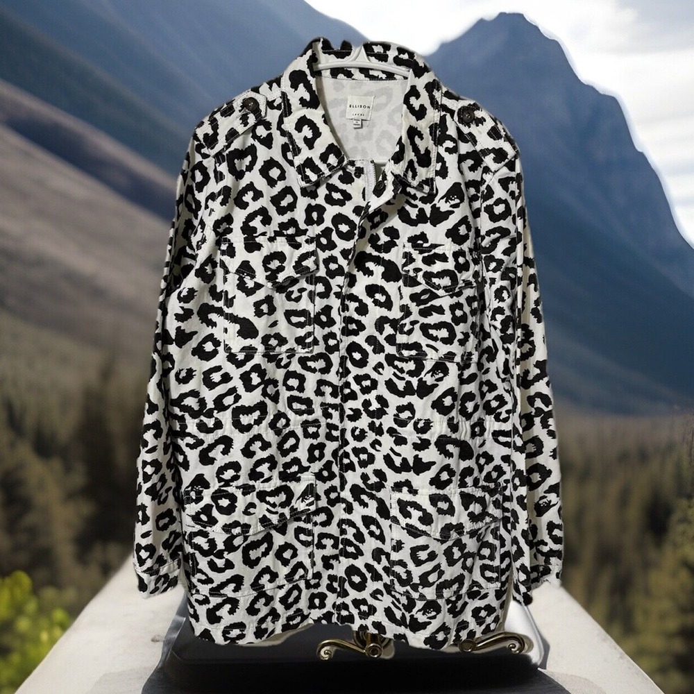 EUC Ellison Black White Leopard All Over Print Denim Utility Jacket - Large OLD